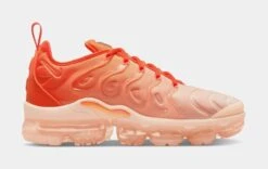 Nike Air VaporMax Plus Guava Ice Womens Running Shoes (Pink)