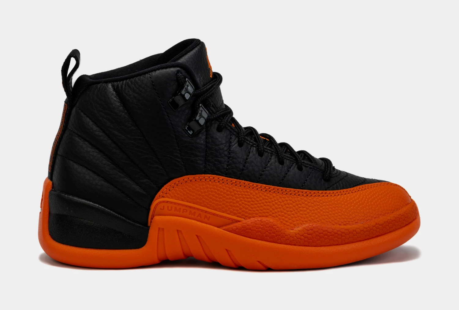 Air Jordan 12 Retro Brilliant Orange Womens Lifestyle Shoes (Black/Orange) 1 Air Jordan 12 Retro Brilliant Orange Womens Lifestyle Shoes (Black/Orange)