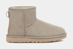 Ugg Classic Mini II Womens Boots (Grey)