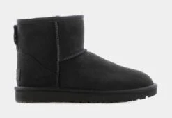 Ugg Classic Mini II Ankle Boot Womens Boots (Black)